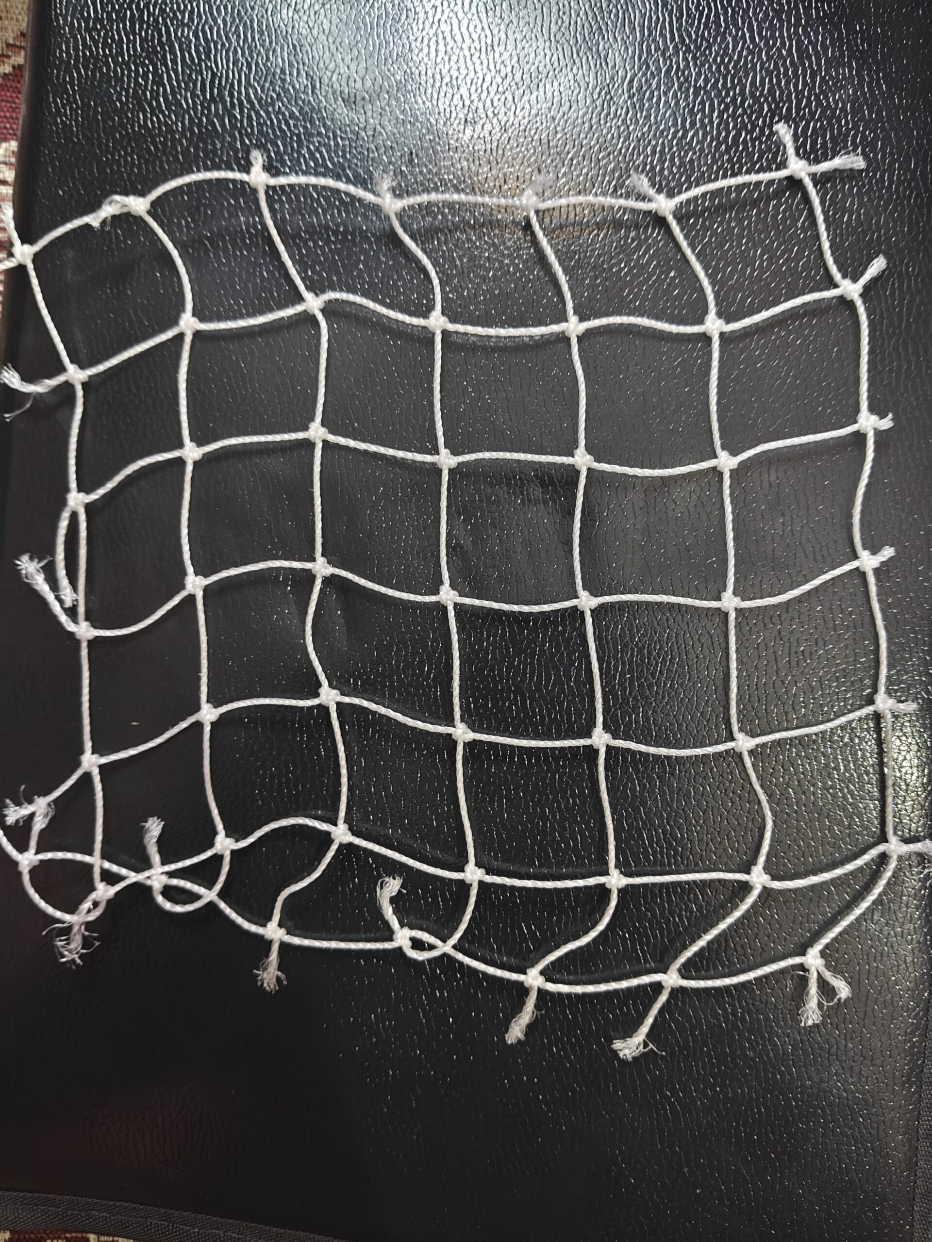Safety net material and fixing work for an Adyar balcony